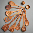 Set di Utensili da Cucina Elara Haus - Strumenti da Cucina Eco-Friendly in Teak Fatti a Mano