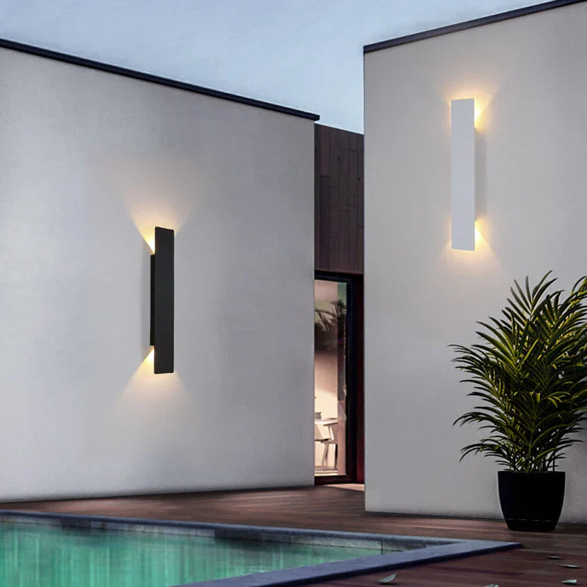 Elara Haus Totem Facciata Lineare – LED Architettonico Impermeabile Opaco