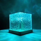 Elara Haus Modern Arid Ripple – Cubo Minimalista in Vetro-Relief Luce del Nord