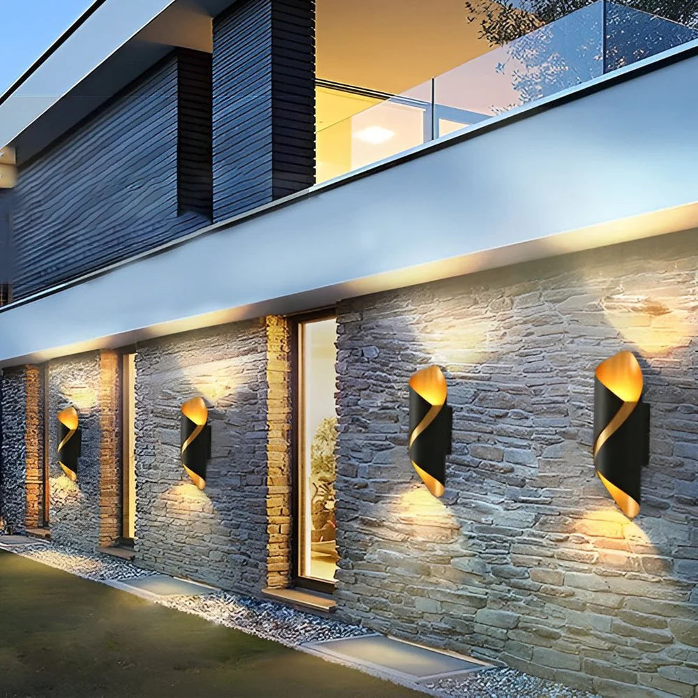 Elara Haus Moderno Applique Architettonico a Spirale