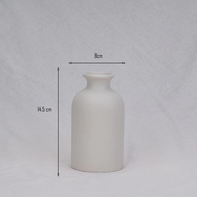 Vaso in Argilla Moderno a Forma Conica Elara Haus – Ceramica Maculata