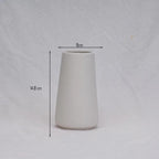 Vaso in Argilla Moderno a Forma Conica Elara Haus – Ceramica Maculata