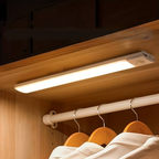 Elara Haus Luce LED con Sensore di Movimento - Illuminazione Wireless Ricaricabile in Plastica