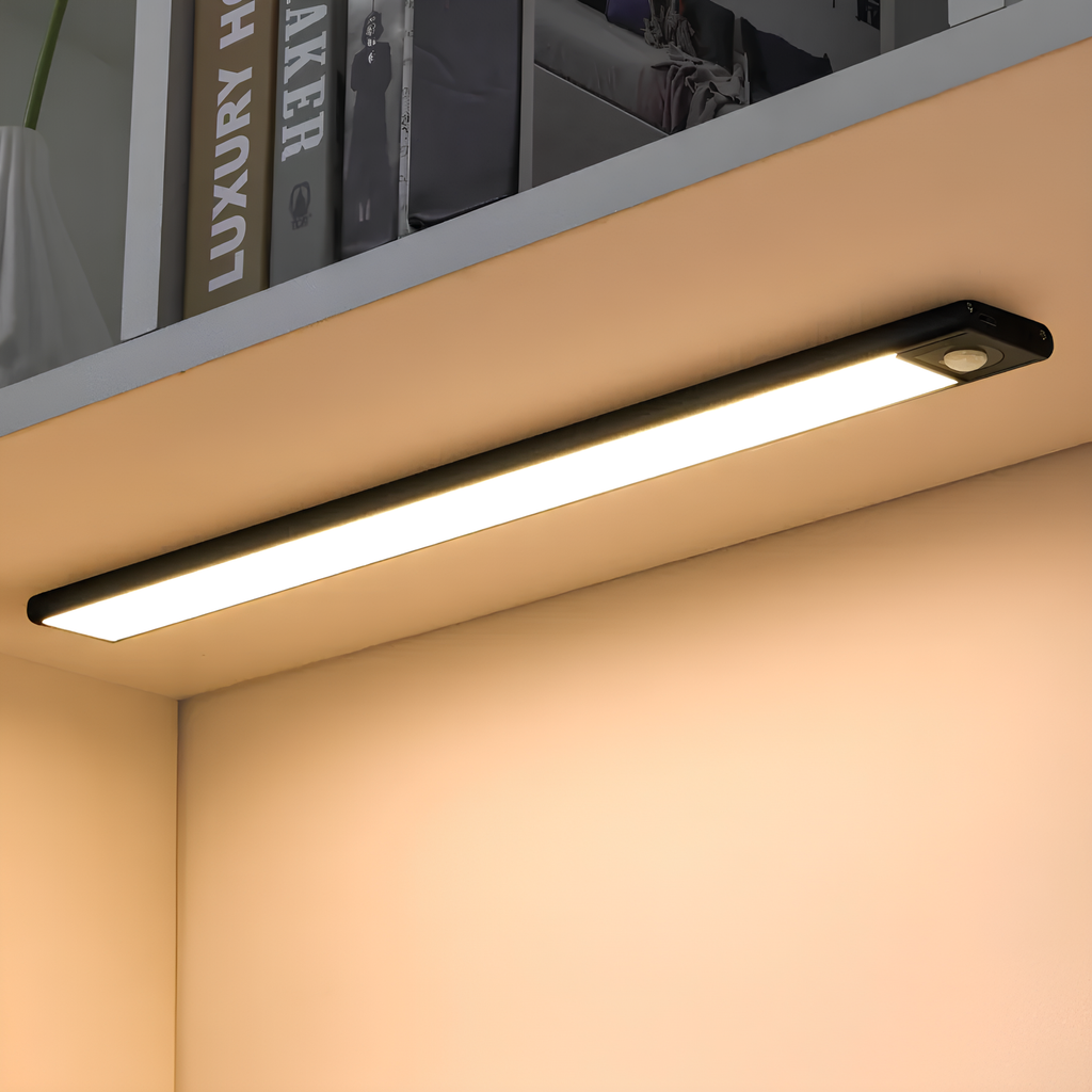 Elara Haus Luce LED con Sensore di Movimento - Illuminazione Wireless Ricaricabile in Plastica