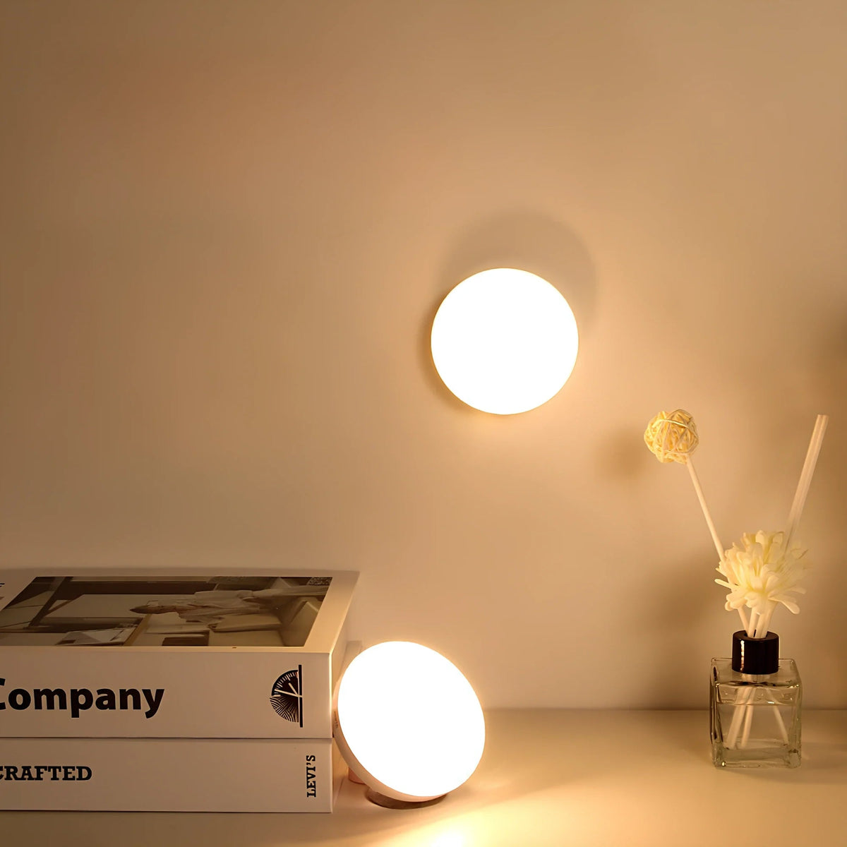 Elara Haus Sensore di Movimento Luce Notturna - Luci Sensoriali Wireless in Plastica Durevole