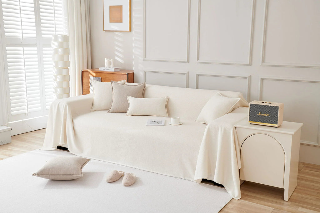 Elara Haus Mousoon Throw - Bianco Sporco
