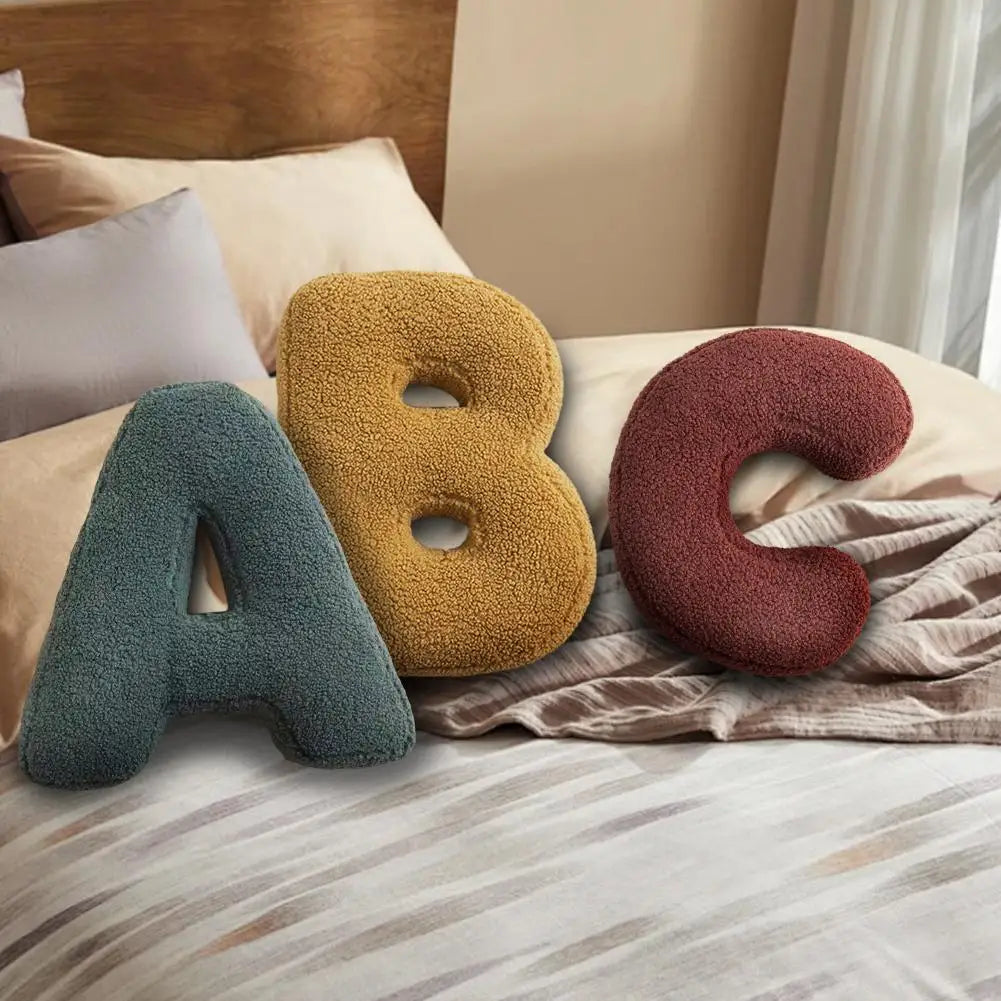 Cuscino Personalizzato in Velluto con Lettere dell'Alfabeto Elara Haus