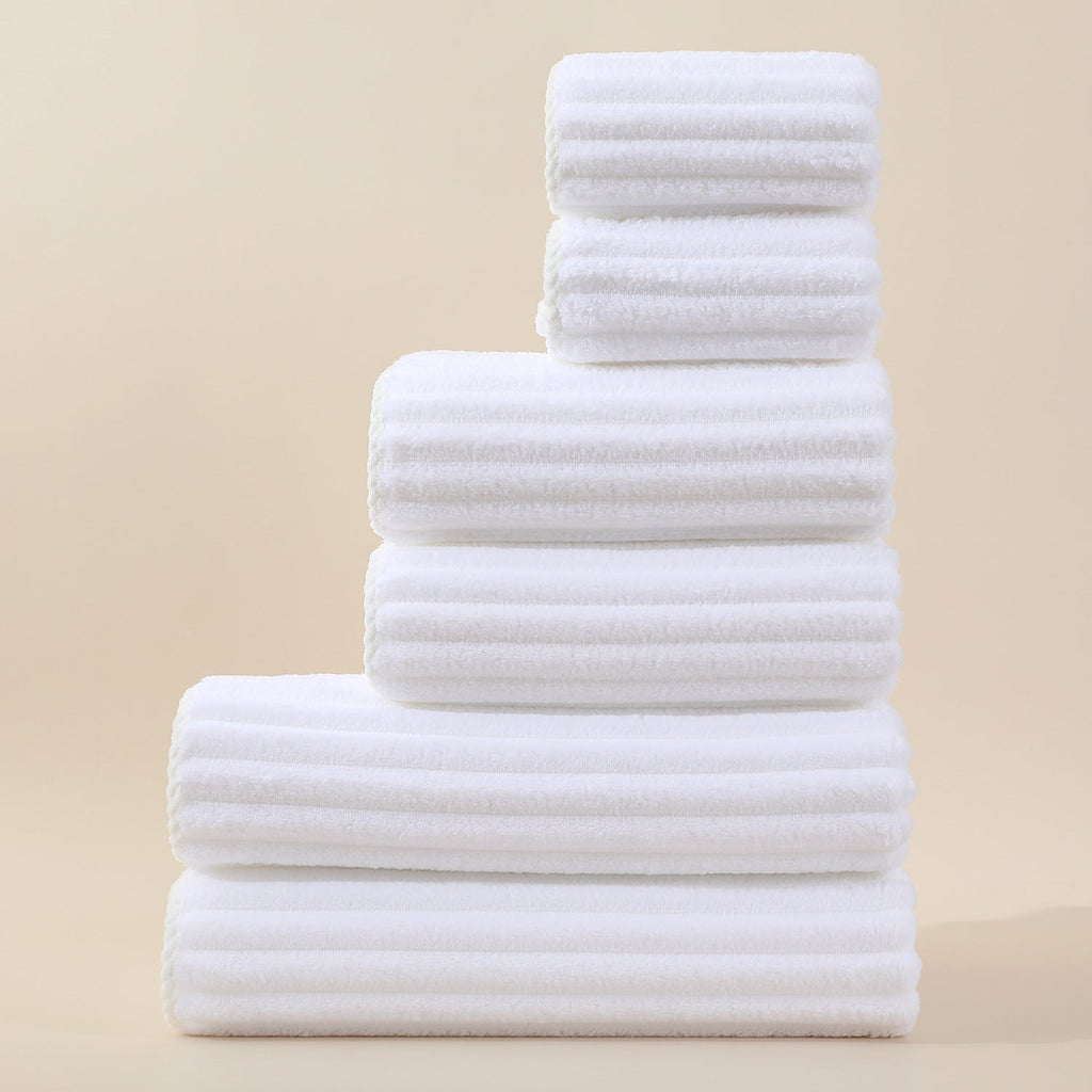 Set di Asciugamani da Bagno a Righe con Coste Elara Haus