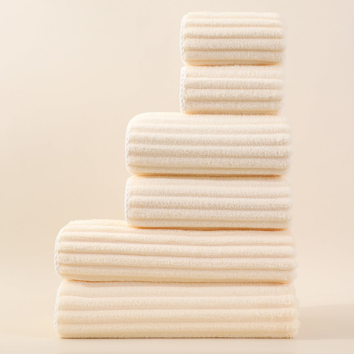 Set di Asciugamani da Bagno a Righe con Coste Elara Haus