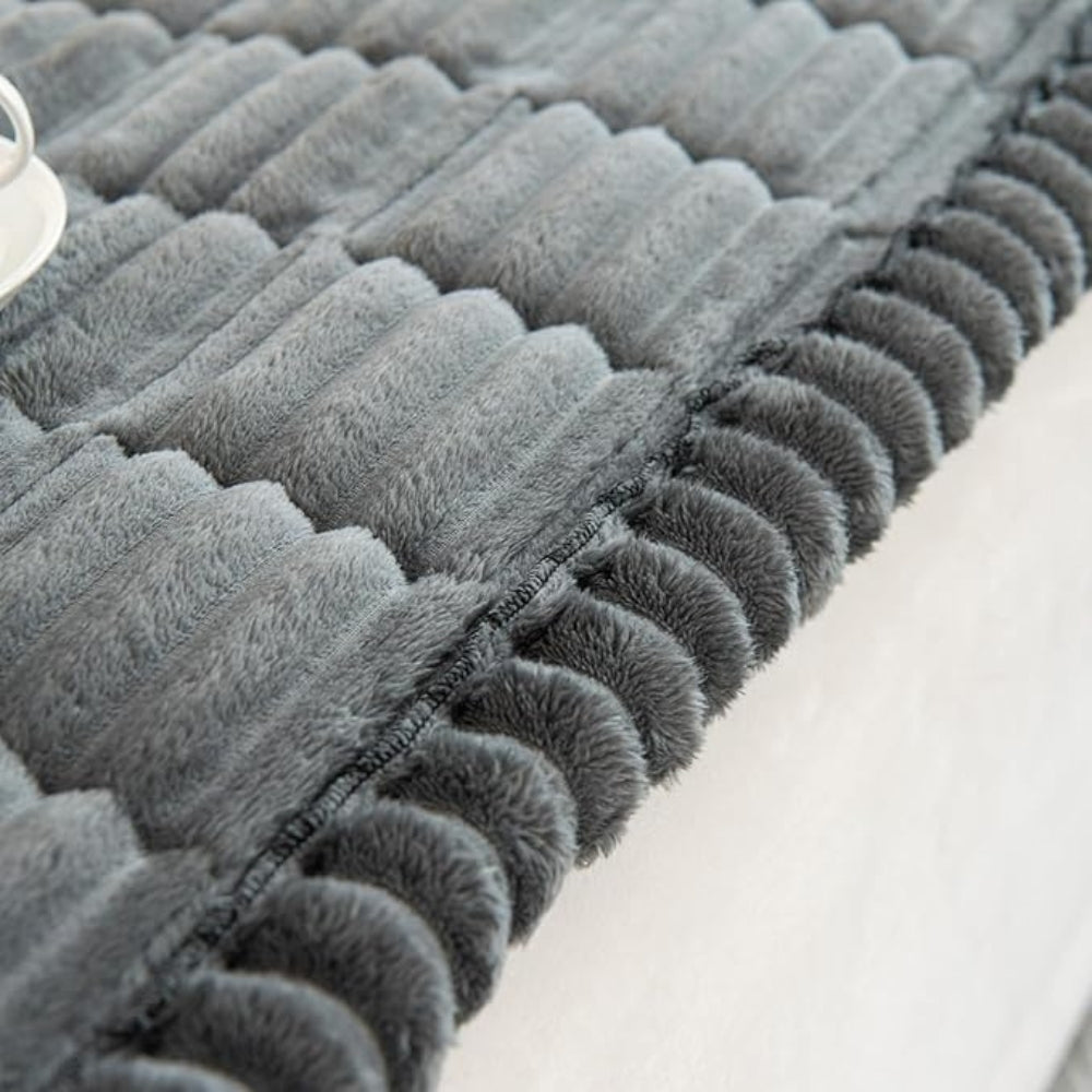 Elara Haus Coperta per Divano con Bordo Ruffle - Morbida Coperta in Pile