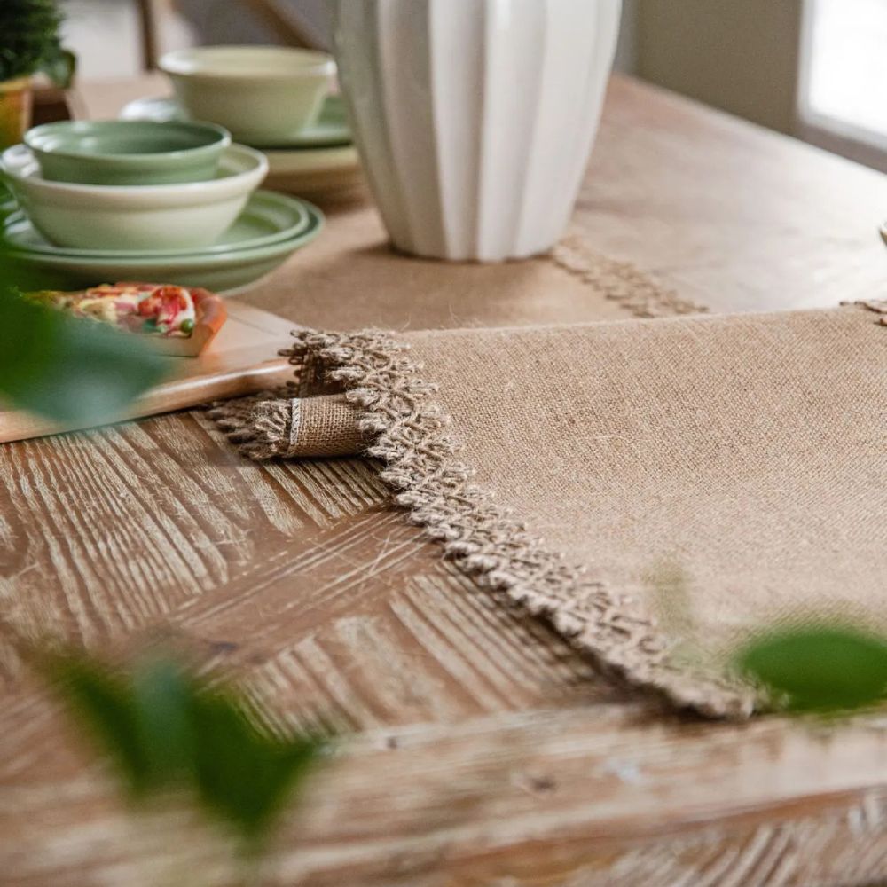 Elara Haus Scandi-Boutique Zen Burlap – Percorso Tavolo all'Uncinetto ad Alta Densità Ambientale