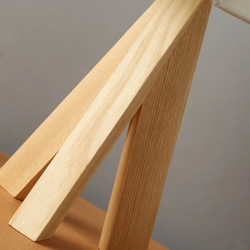 Lampada da Tavolo in Legno Scandi Elara Haus - Fissaggio Ambientale Caldo per la Camera da Letto