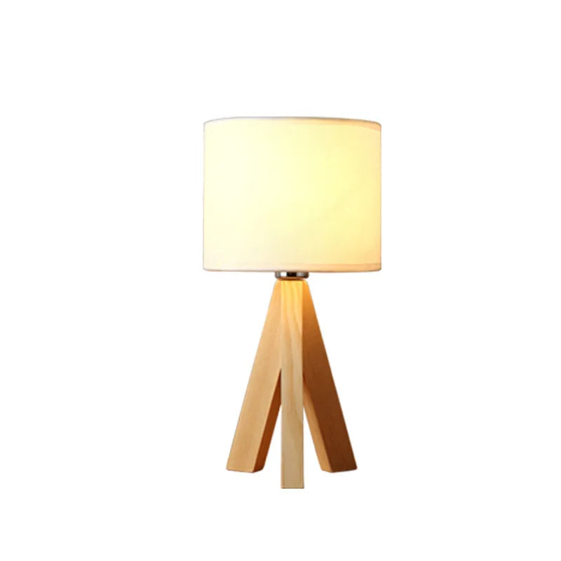 Lampada da Tavolo in Legno Scandi Elara Haus - Fissaggio Ambientale Caldo per la Camera da Letto
