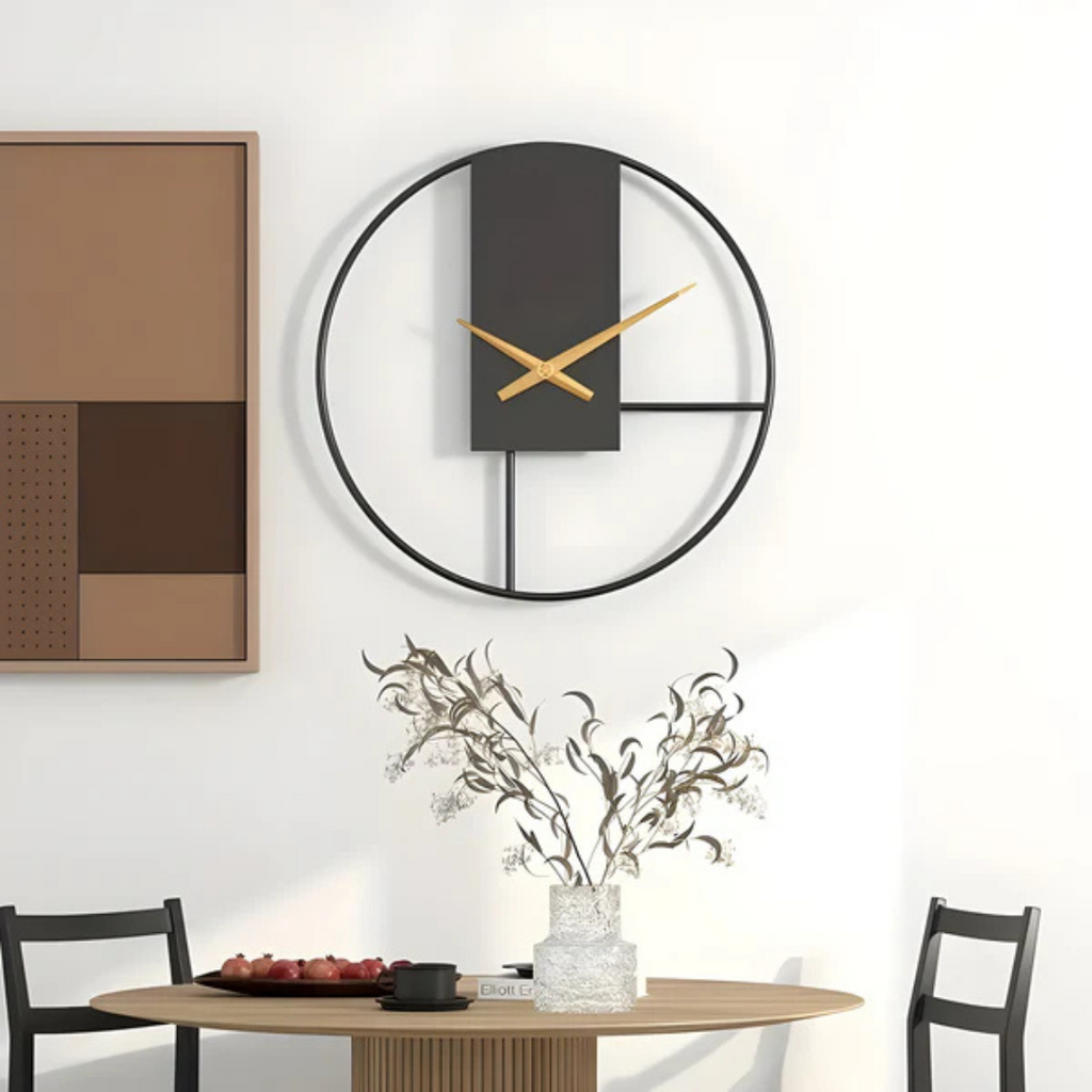 Orologio da Parete in Metallo Nero Stile Scandinavo Elara Haus