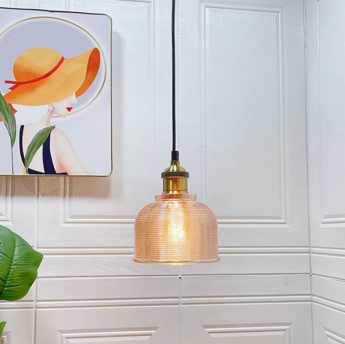 Elara Haus Lampada da Soffitto Stilosa in Ottone e Vetro Stile Mid-Century