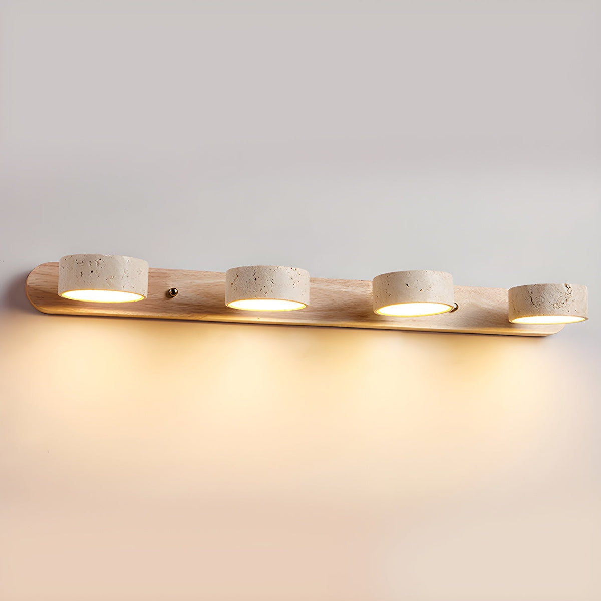 Elara Haus Applique in Travertino Doppio – Luce da Parete in Pietra Calcarea Pitting e Noce