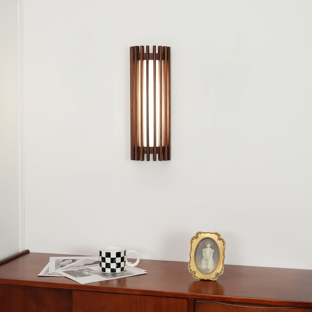 Elara Haus Applique da Parete - Lampada da Parete Elegante in Legno di Noce