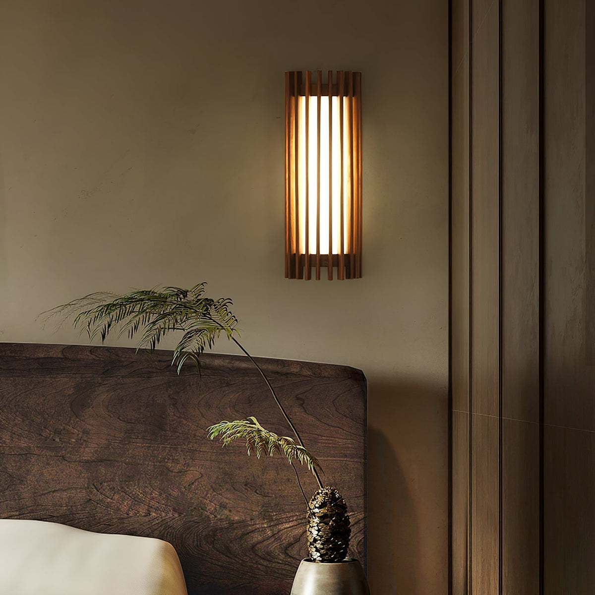 Elara Haus Applique da Parete - Lampada da Parete Elegante in Legno di Noce