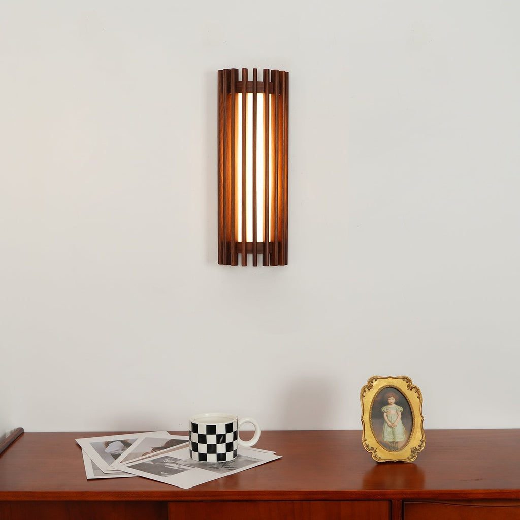 Elara Haus Applique da Parete - Lampada da Parete Elegante in Legno di Noce