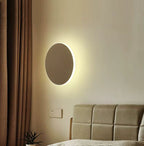 Applique Elara Haus - Luce da parete LED rotonda in alluminio retroilluminata