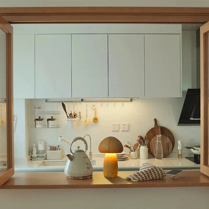 Elara Haus Lampada Notturna LED a Fungo in Legno Fantasioso