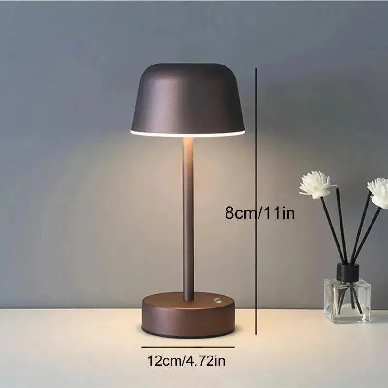 Eleganza Nordic Light - Lampada da Tavolo Ricaricabile
