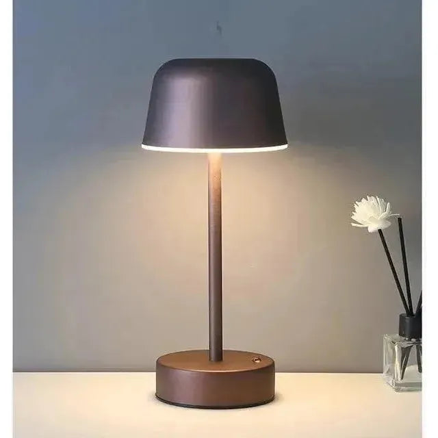 Eleganza Nordic Light - Lampada da Tavolo Ricaricabile