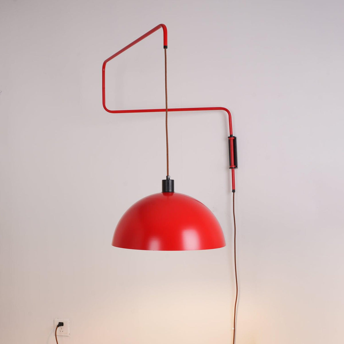 Lampada da Parete Plug In Elio