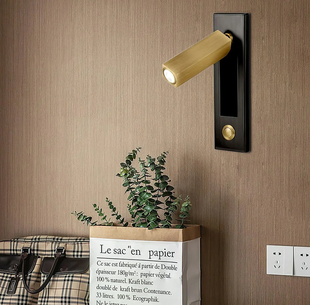 Lampada da Parete Moderna Regolabile da Comodino