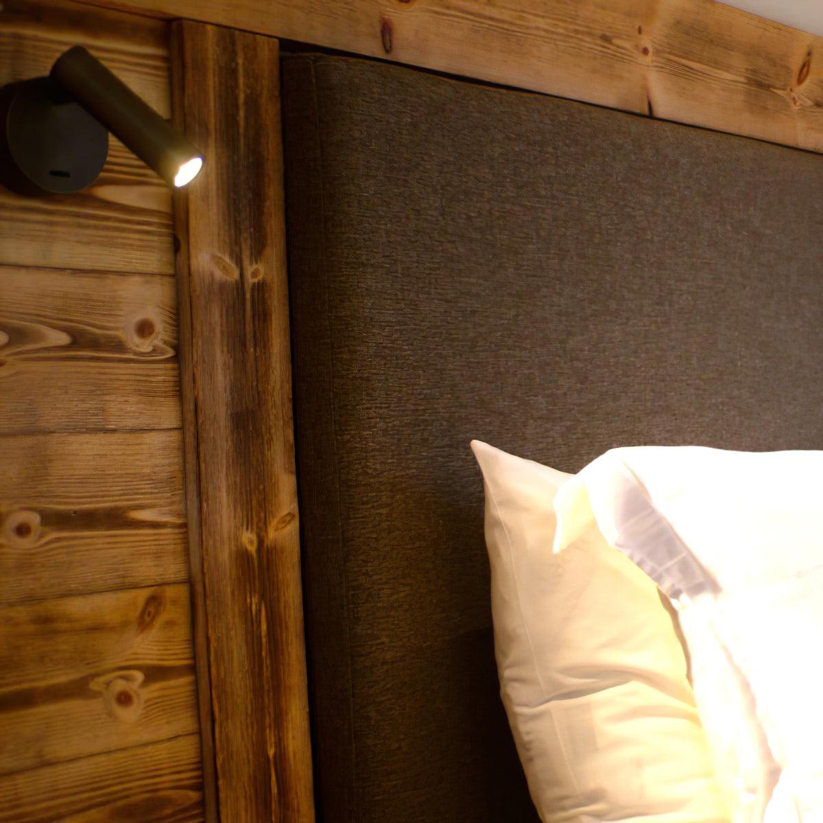 Adela Applique Art Premium LED per Lettura Camera da Letto Moderna
