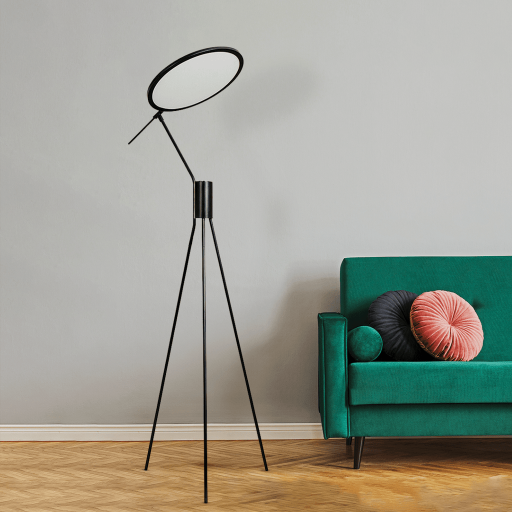Lampada da Terra Slanke Design – Illuminazione Ambientale e di Accento