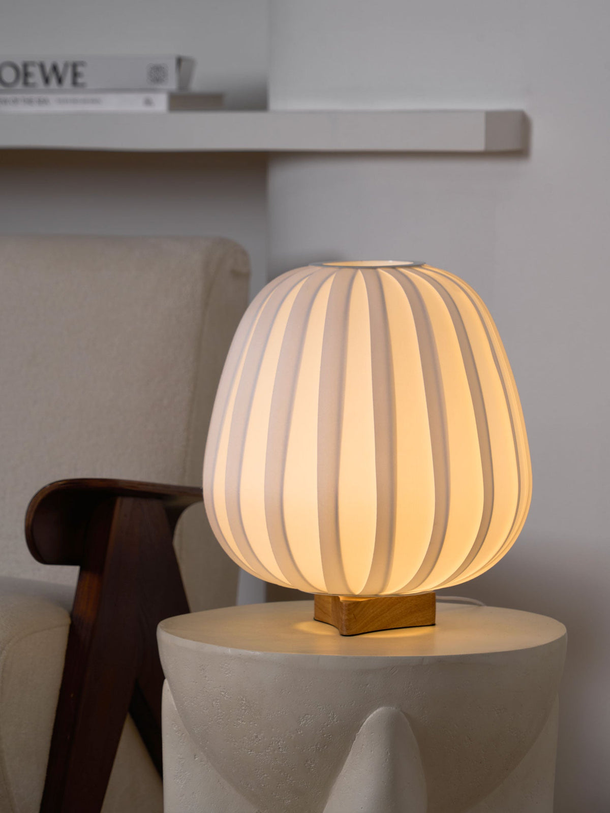 Lampada da Tavolo Minimalista in Tessuto