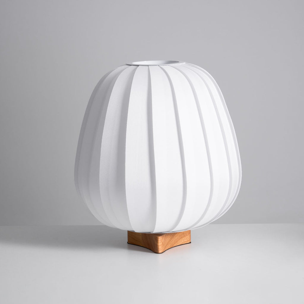 Lampada da Tavolo Minimalista in Tessuto