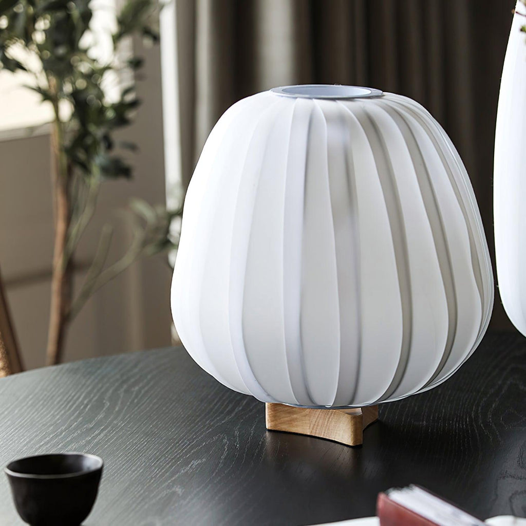 Lampada da Tavolo Minimalista in Tessuto