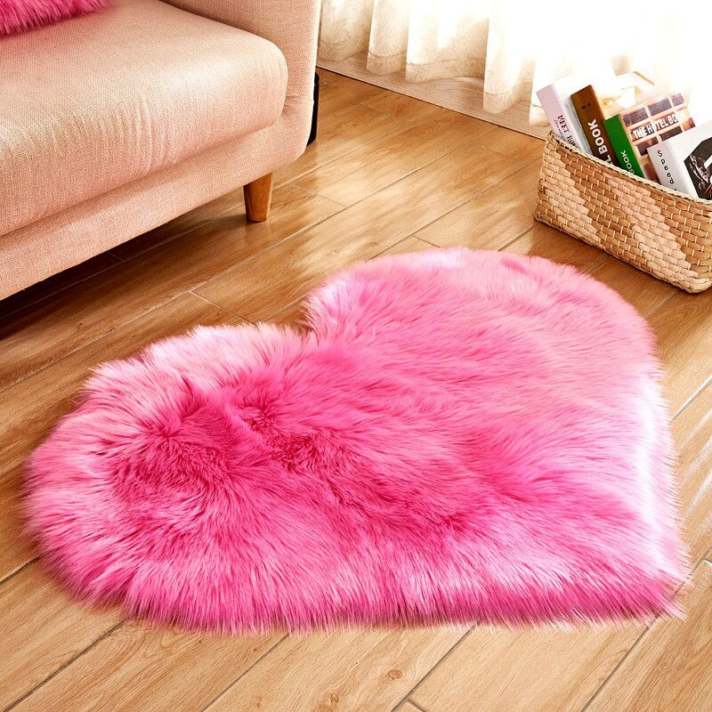 LushHeart - Tappeto ad area a forma di cuore con morbida e leggera texture per ambienti accoglienti