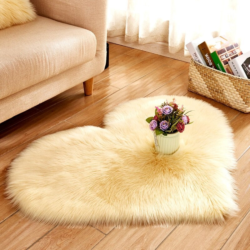 LushHeart - Tappeto ad area a forma di cuore con morbida e leggera texture per ambienti accoglienti