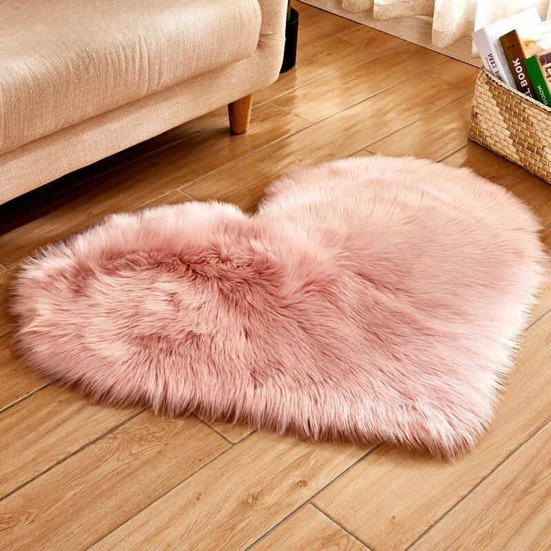 LushHeart - Tappeto ad area a forma di cuore con morbida e leggera texture per ambienti accoglienti