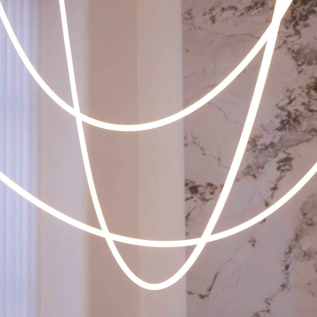 Lampada a sospensione a curva flessibile