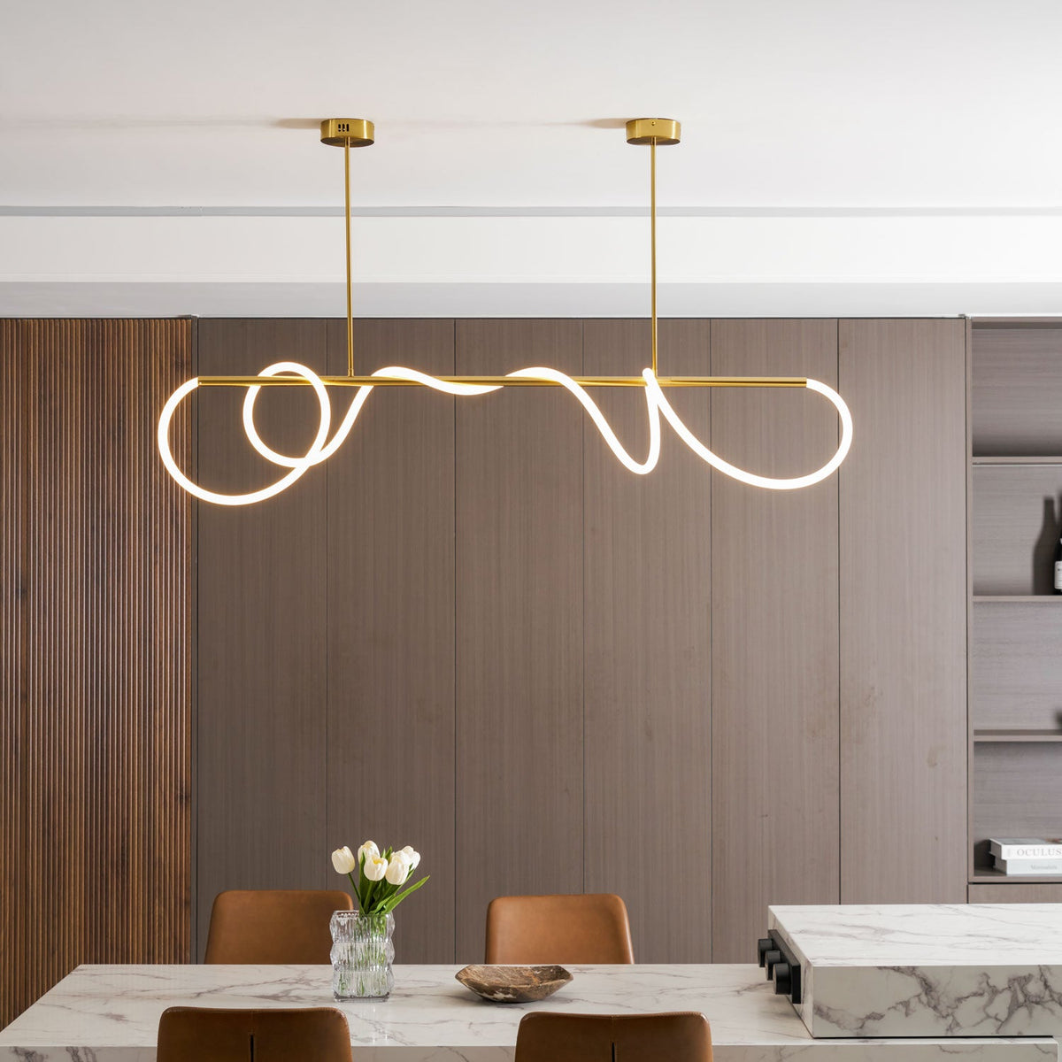 Lampadario a Curva Lineare Flessibile