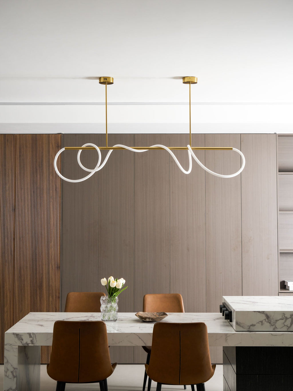 Lampadario a Curva Lineare Flessibile