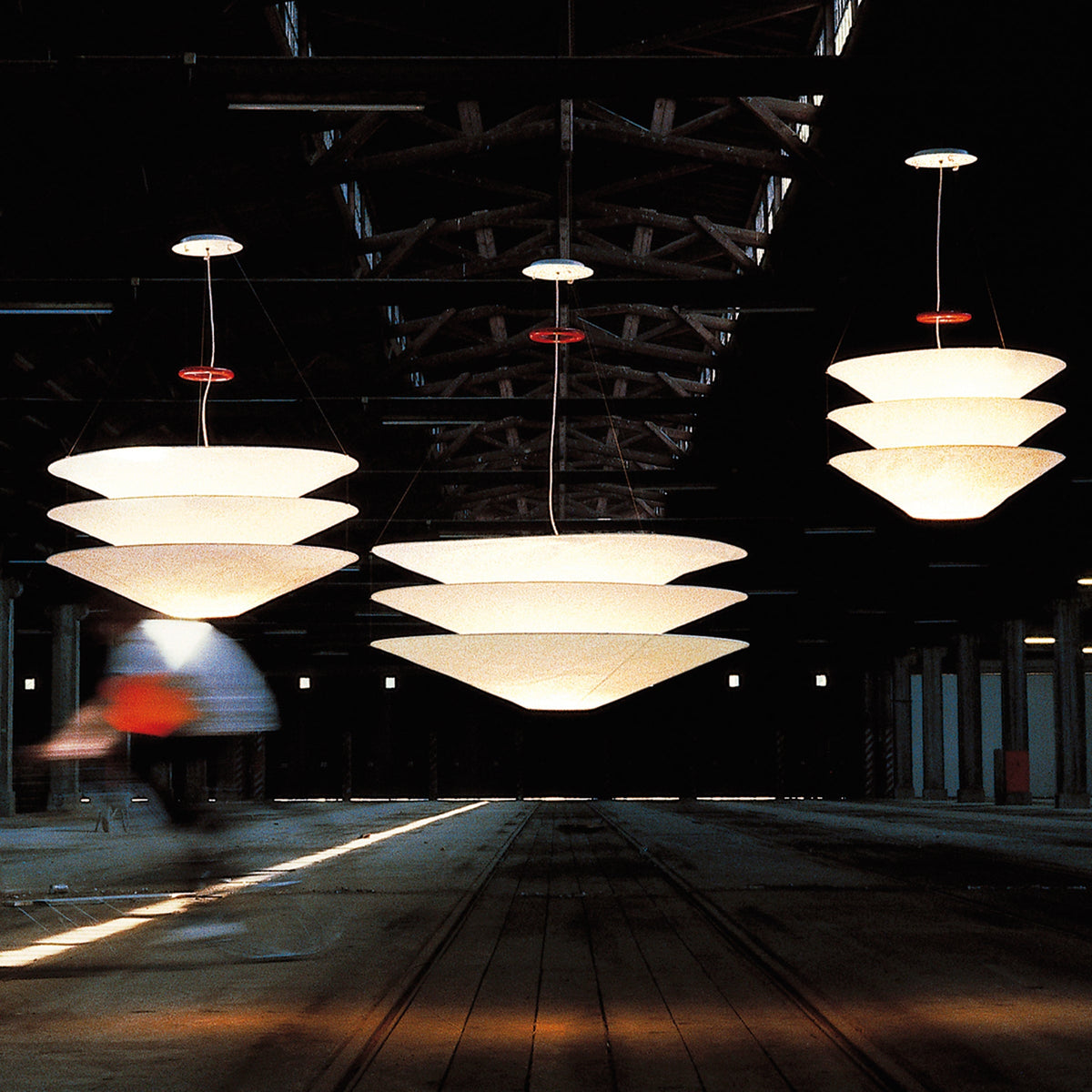 Lampada a Sospensione Fluttuante