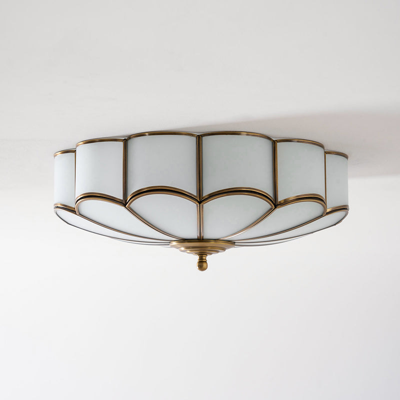 Lampada a soffitto in vetro a forma di fiore