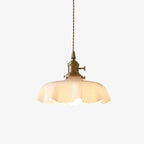 Lampada a sospensione in stile francese con paralume in vetro crema a ondine