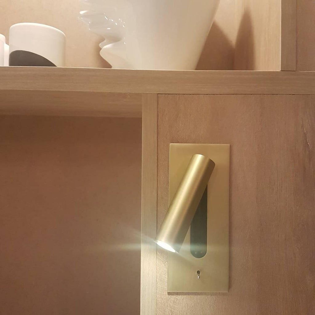 Lampada da parete a scomparsa
