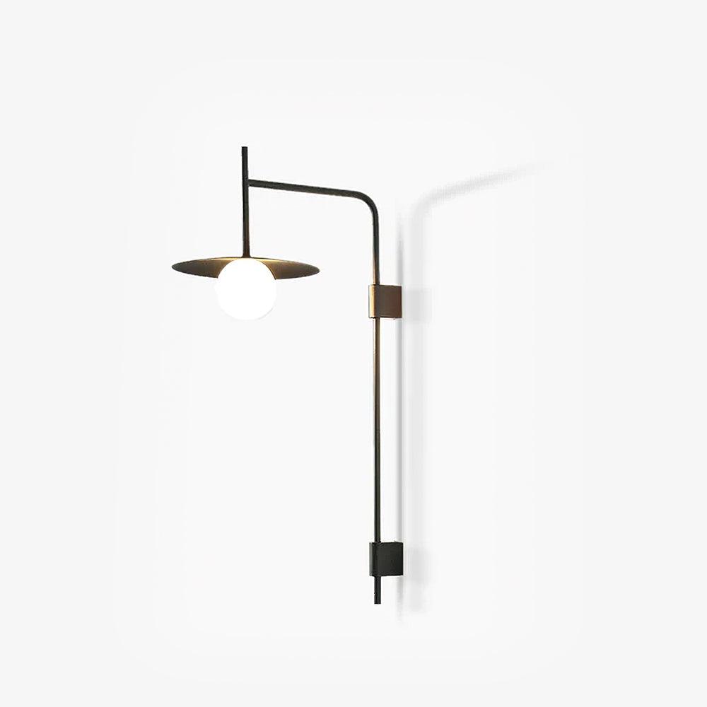 Lampada da parete Gea con braccio oscillante