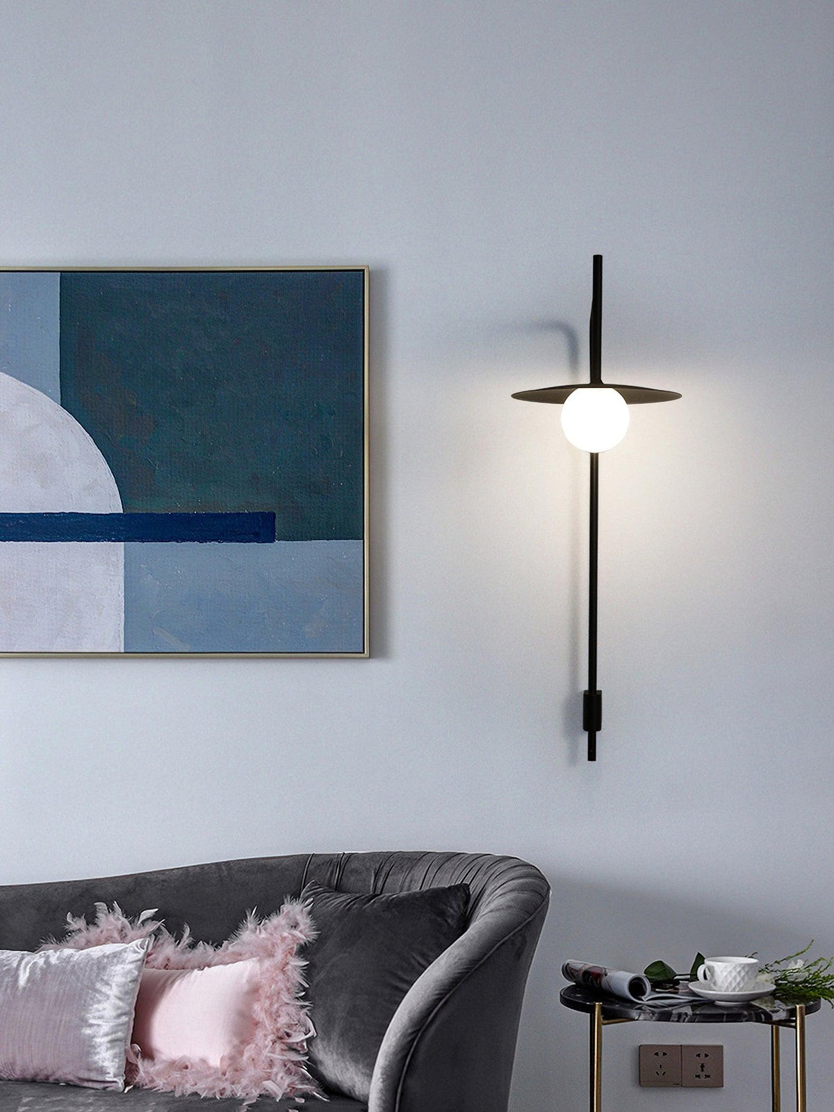 Lampada da parete Gea con braccio oscillante