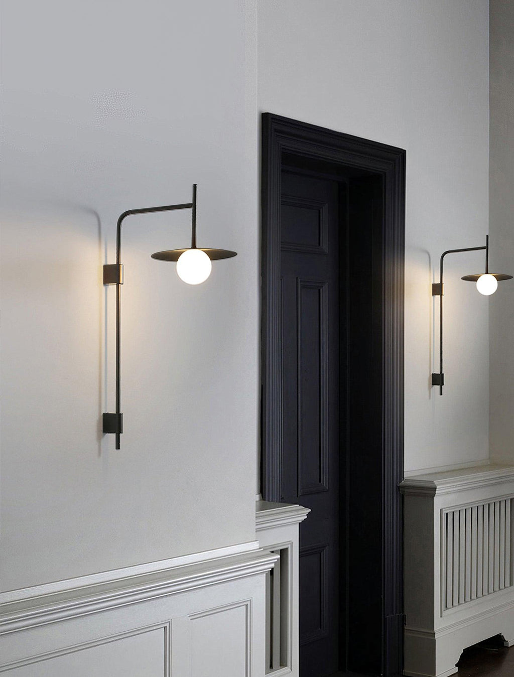 Lampada da parete Gea con braccio oscillante