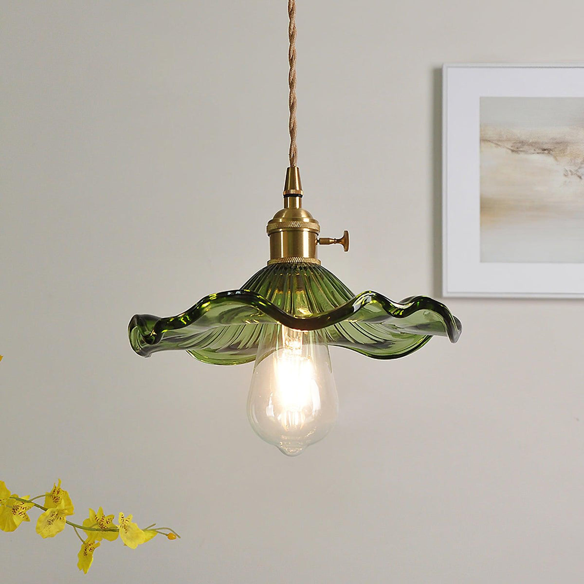 Lampada a sospensione in vetro a forma di fiore di ibisco
