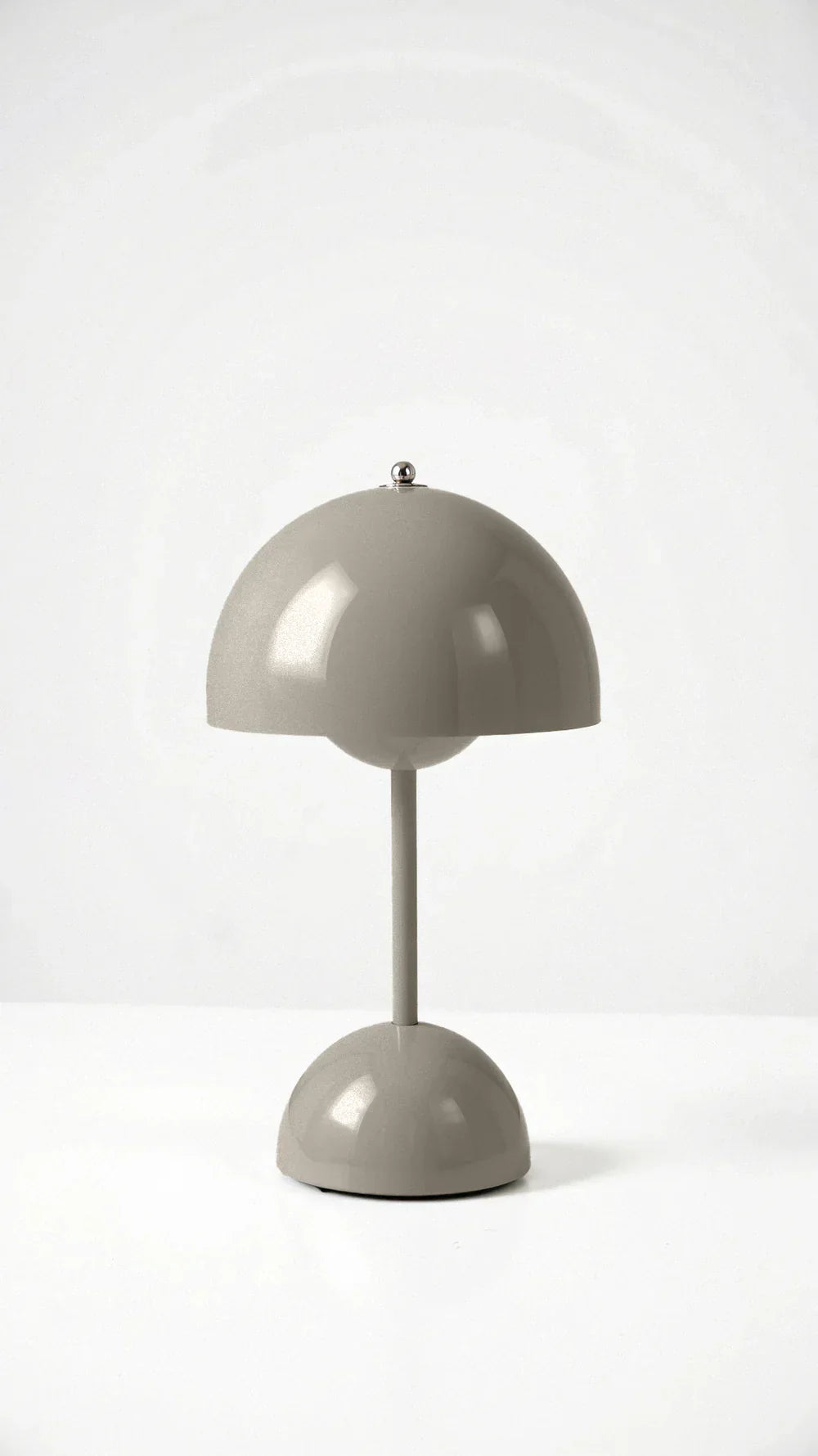 Lampada da Tavolo Wireless Minimalista