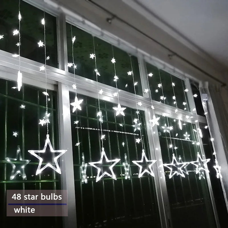 Illuminazione Natalizia a LED a Tenda con Stelle – Luce Bianca Calda